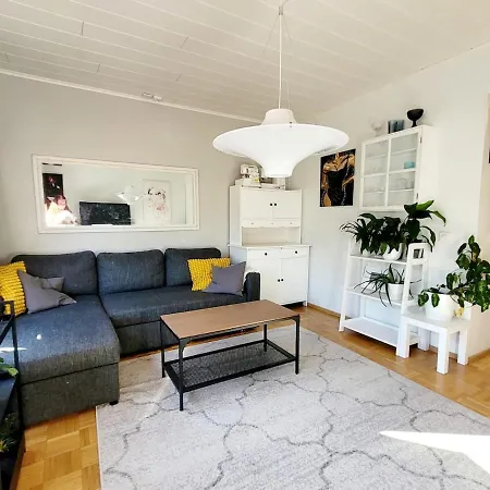 Cozy Townhouse