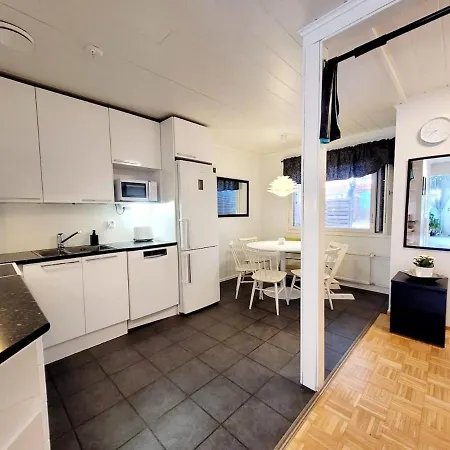 Cozy Townhouse *